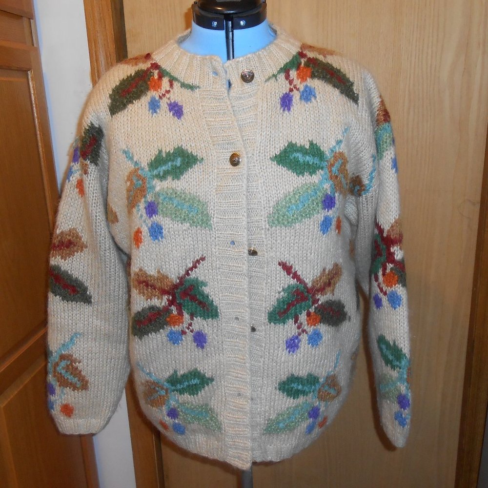 siba hand knitted sweater medium  biege with leaf design
